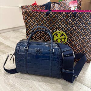 tory burch handbag new with tags blue color NEW WITH TAGS